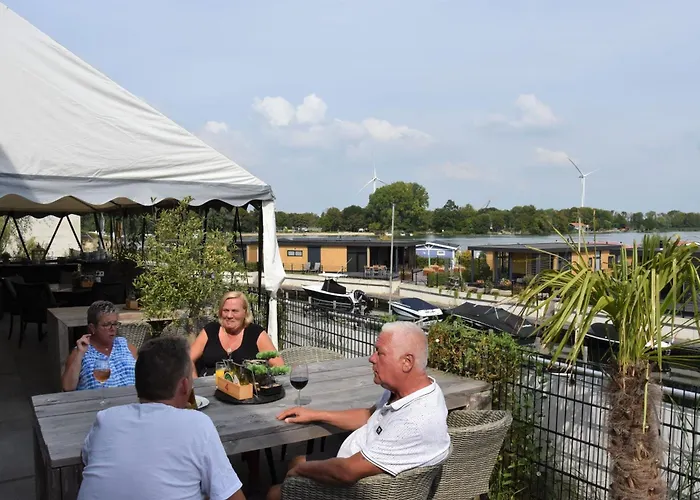 De Meeuw Village de vacances *